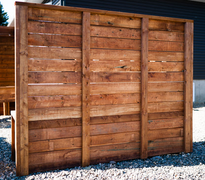 Bac de jardin avec mur d'intimité (8 pieds)
